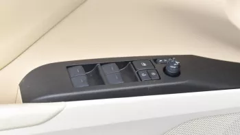 TOYOTA CAMRY GLE 2.5L 2023