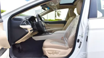 TOYOTA CAMRY GLE 2.5L 2023