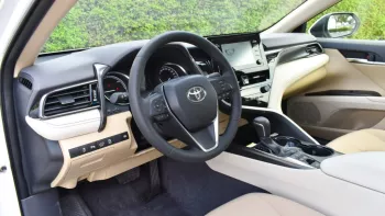 TOYOTA CAMRY GLE 2.5L 2023