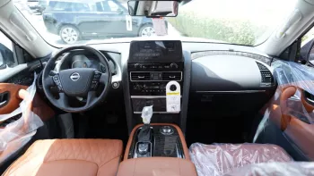Nissan Patrol Platinum Edition 5.7L 8Cyl 2023 4WD