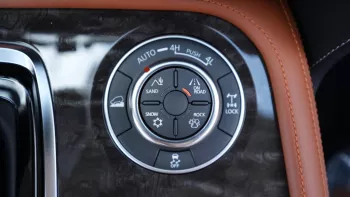 Nissan Patrol Platinum Edition 5.7L 8Cyl 2023 4WD