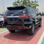 TOYOTA FORTUNER 4.0L 6CY 2016 4WD - Thumbnail 4