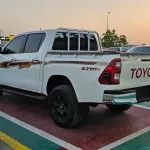 TOYOTA HILUX WHITE 2.4L 4CY 2022 - Thumbnail 4
