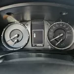 TOYOTA HILUX WHITE 2.4L 4CY 2022 - Thumbnail 10