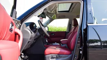 Nissan Patrol Platinum V8 4WD 2023