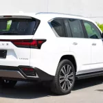 Lexus LX600 V6 3.5L 4WD Signature Edition 2023 - Thumbnail 10