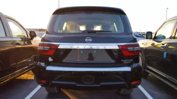 Nissan Patrol Platinum 4WD V8 2023