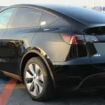 Tesla Y Series Standard Option 2022 - Thumbnail 4