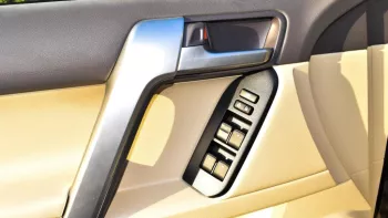 TOYOTA LAND CRUISER PRADO VXR 2023 4.0L V6 AL FUTTAIM