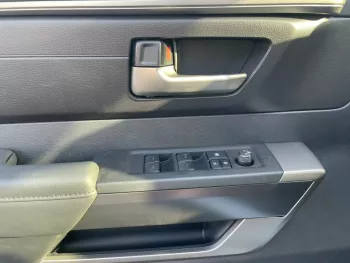 2023 Toyota tundra TRD 3.5TT , AWD , Electric Seats