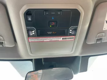 2023 Toyota tundra TRD 3.5TT , AWD , Electric Seats