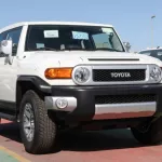 Toyota FJ Cruiser 4.0L 2023 - Thumbnail 2