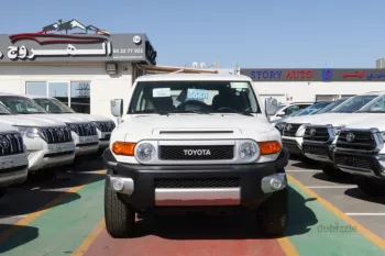 Toyota FJ Cruiser 4.0L 2023