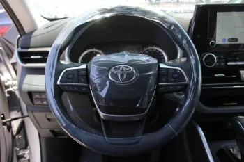 TOYOTA HIGHLANDER XLE 2.4L PETROL 2023