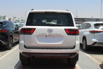 TOYOTA LAND CRUISER 3.3L DIESEL 2023