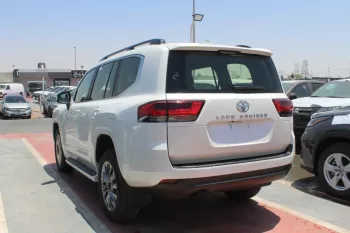 TOYOTA LAND CRUISER 3.3L DIESEL 2023