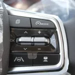 KIA CARNIVAL 3.5L 9 Seats 2023 - Thumbnail 11