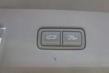 KIA CARNIVAL 3.5L 9 Seats 2023
