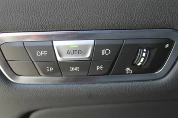 BMW X7 40i XDrive 3.0L 6Cyl 2023 BLACK