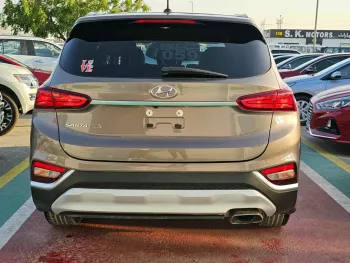 Hyundai SantaFe 2.4L petrol 2019