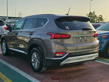 Hyundai SantaFe 2.4L petrol 2019