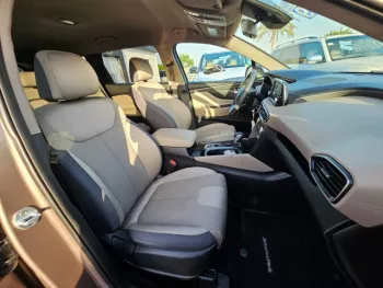 Hyundai SantaFe 2.4L petrol 2019
