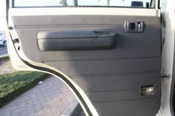 LHD - TOYOTA LANDCRUISER 79 4.2L DIESEL DOUBLE CAB 4WD STD - MANUAL - 2023