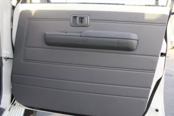 LHD - TOYOTA LANDCRUISER 79 4.2L DIESEL DOUBLE CAB 4WD STD - MANUAL - 2023