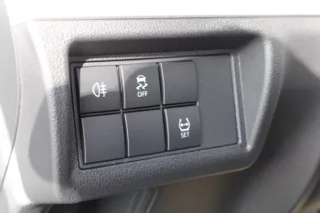 LHD - TOYOTA VELOZ 1.5L PETROL GLX AUTO - 2023