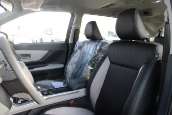 LHD - TOYOTA VELOZ 1.5L PETROL GLX AUTO - 2023