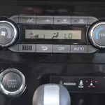 LHD - TOYOTA VELOZ 1.5L PETROL GLX AUTO - 2023 - Thumbnail 18