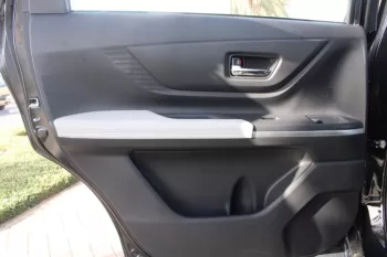 LHD - TOYOTA VELOZ 1.5L PETROL GLX AUTO - 2023