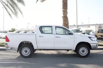 LHD - TOYOTA HILUX 125 2.4L DIESEL 4WD DOUBLE CAB STD MANUAL 2022