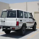 Toyota Land Cruiser HardTop LX 4WD V8 2023 - Thumbnail 7