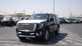 GMC Yukon Denali 2023 V8