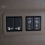 GMC Yukon Denali 2023 V8 - Thumbnail 24
