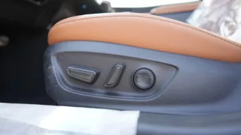 Toyota Camry Hybrid GLE X 2.5L 2023