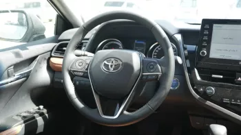 Toyota Camry Hybrid GLE X 2.5L 2023