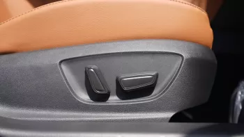 Toyota Camry Hybrid GLE X 2.5L 2023