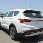 Hyundai SantaFe 2.5l petrol 2023 full option - Thumbnail 5