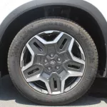 Hyundai SantaFe 2.5l petrol 2023 full option - Thumbnail 19