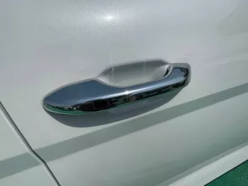 HYUNDAI CREATA 1.6 L WITH SUN ROOF BUSH START