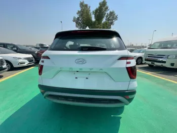 HYUNDAI CREATA 1.6 L WITH SUN ROOF BUSH START