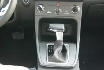 LHD - HYUNDAI CRETA 1.5L PETROL PREMIER PLUS SINGLE AUTO - GREY COLOR - 2023