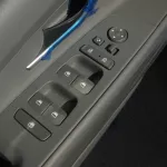 LHD - HYUNDAI ELANTRA 1.6L PETROL 2WD PREMIER PLUS AUTO - 2023 - Thumbnail 11