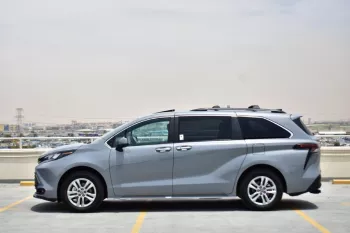 2023 MODEL TOYOTA SIENNA XLE WOODLAND EDITION HYBRID 2.5L AWD 8-SEATER AUTOMATIC.