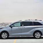 2023 MODEL TOYOTA SIENNA XLE WOODLAND EDITION HYBRID 2.5L AWD 8-SEATER AUTOMATIC. - Thumbnail 3