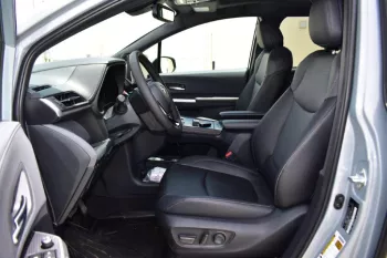 2023 MODEL TOYOTA SIENNA XLE WOODLAND EDITION HYBRID 2.5L AWD 8-SEATER AUTOMATIC.