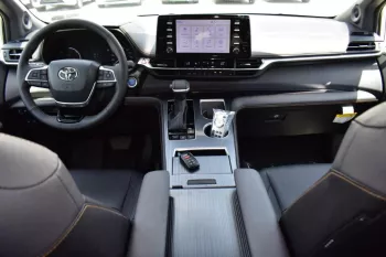 2023 MODEL TOYOTA SIENNA XLE WOODLAND EDITION HYBRID 2.5L AWD 8-SEATER AUTOMATIC.