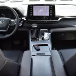 2023 MODEL TOYOTA SIENNA XLE WOODLAND EDITION HYBRID 2.5L AWD 8-SEATER AUTOMATIC. - Thumbnail 8
